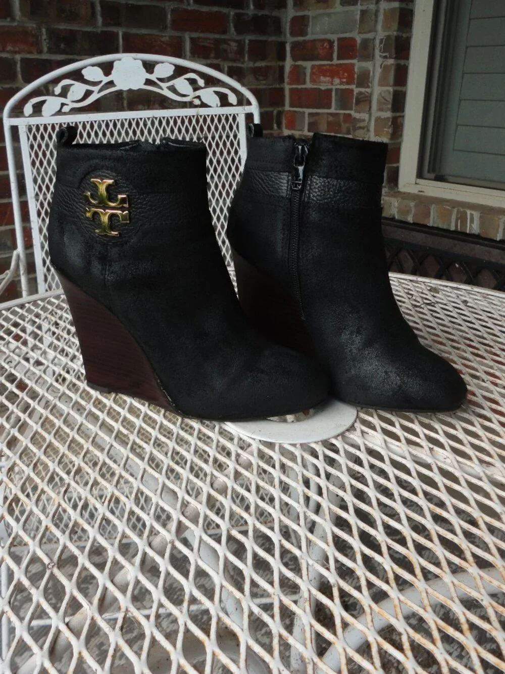 TORY BURCH Black Leather Distressed Chunky Heel Ankle Boots Size 6